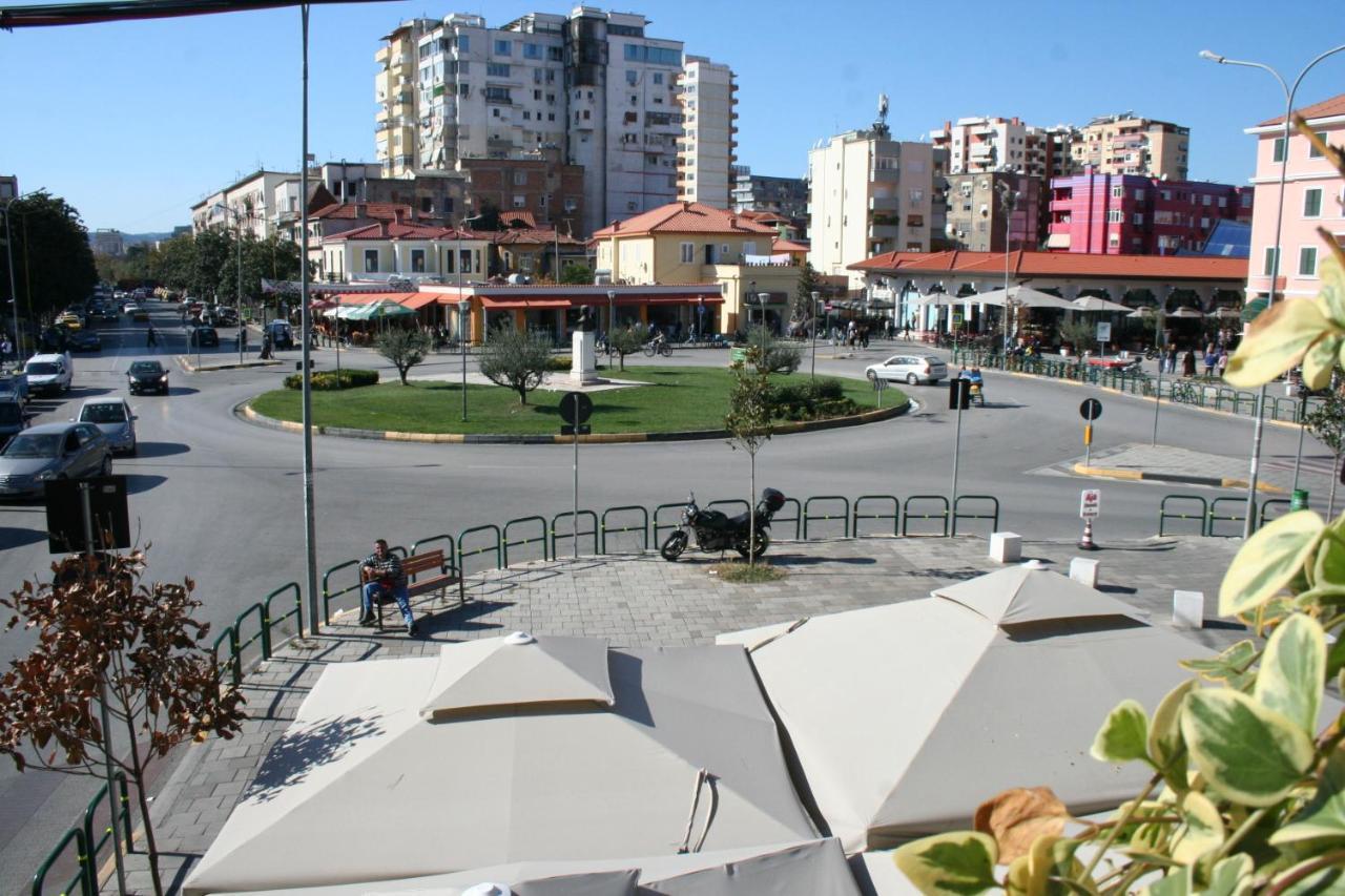 Jolly City Center Hotel Tirana Exterior foto